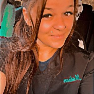 Meet your Posher, Madison